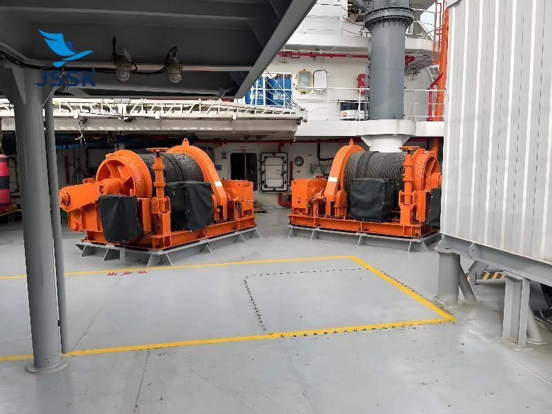 250kN四點(diǎn)定位電動(dòng)變頻絞車